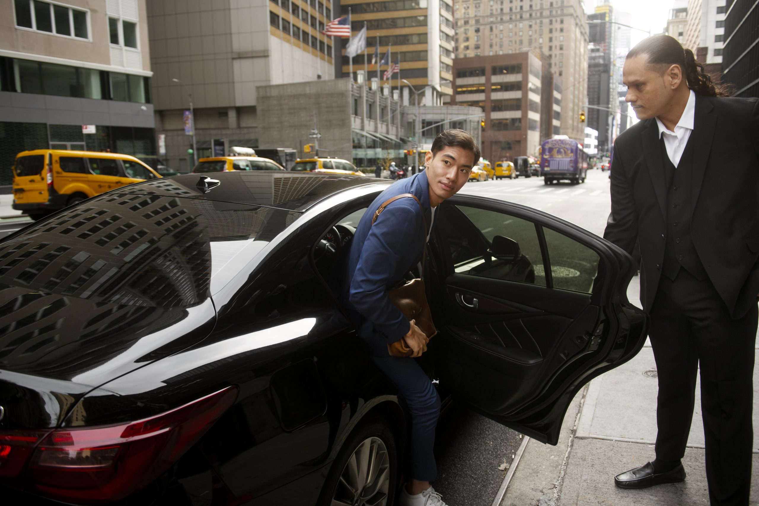 taxi-driver-getting-ready-customer Qui sommes nous ?
